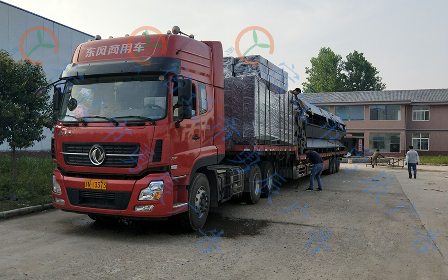 武漢候車(chē)亭第一次發(fā)貨